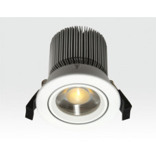 10W LED Spot weiß klar Warm Weiß / 650lm IP44 230VAC