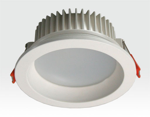 15W LED Einbau Downlight weiß rund Warm Weiß / 2700-3200K 1350lm 230VAC IP44 120Grad -Ausstellungsstück mit kleinen Schönheitsfehlern