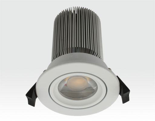 15W LED Spot weiß klar Warm Weiß / 750lm IP44 230VAC