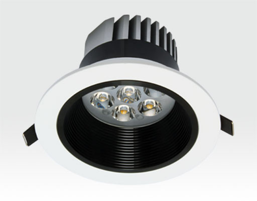7W LED Einbau Spotleuchte weiß rund Warm Weiß / 2700-3200K 455lm 230VAC IP40 120Grad