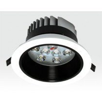 9W LED Einbau Spotleuchte weiß rund Warm Weiß / 2700-3200K 585lm 230VAC IP40 120Grad